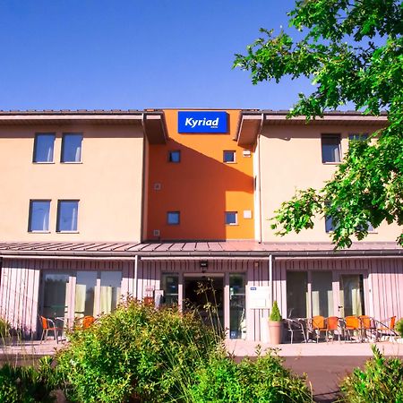Kyriad Saint Chely D'Apcher - Aire De La Lozere Albaret-Sainte-Marie Exteriör bild